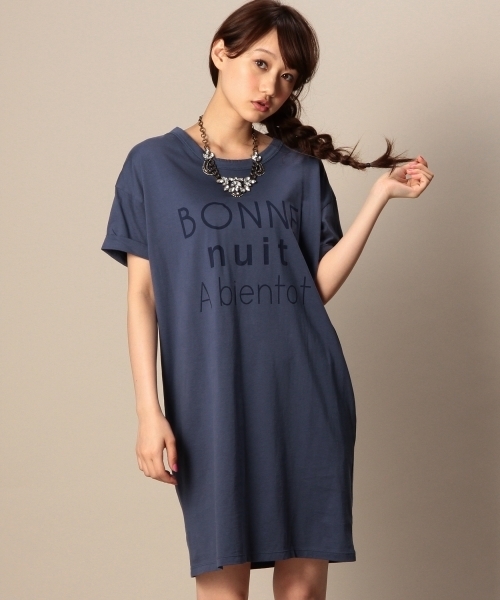 BEAUTY&YOUTH UNITED ARROWS(ビューティーアンドユースユナイテッドアローズ)の「BYBC ロゴ TEE ワンピース(ワンピース・レディース・ブラック/グレー/ネイビー・フリー)」の3枚目の写真