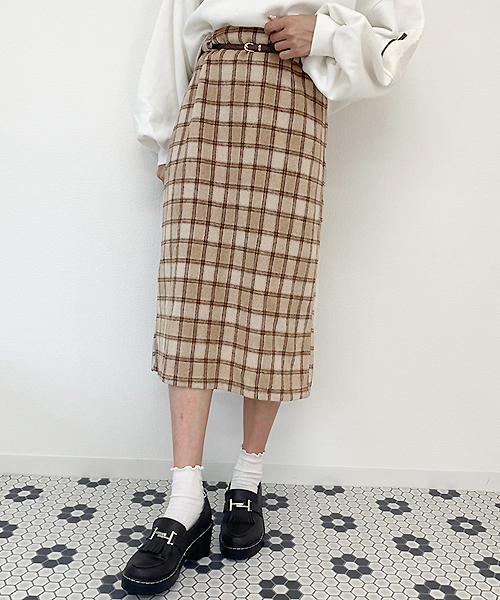 apres jour（アプレジュール）の「厚手チェックナロースカート【ZOZOTOWN限定アイテム】（スカート・レディース・ダークブラウン/ベージュ/ブラウン系その他・フリー）」の8枚目の写真