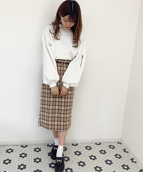 apres jour（アプレジュール）の「厚手チェックナロースカート【ZOZOTOWN限定アイテム】（スカート・レディース・ダークブラウン/ベージュ/ブラウン系その他・フリー）」の13枚目の写真