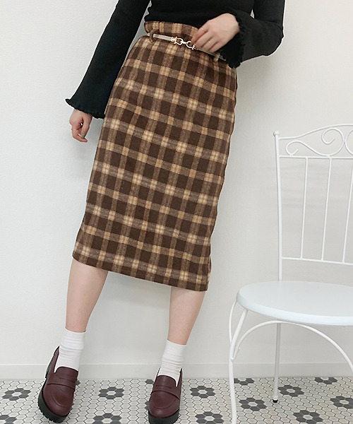apres jour（アプレジュール）の「厚手チェックナロースカート【ZOZOTOWN限定アイテム】（スカート・レディース・ダークブラウン/ベージュ/ブラウン系その他・フリー）」の12枚目の写真