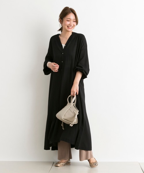 DouDou（ドゥドゥ）の「【WEB限定】前後2WAYワンピース（ワンピース・レディース・ブラック/ベージュ/ライトグレー・FREE）」の2枚目の写真