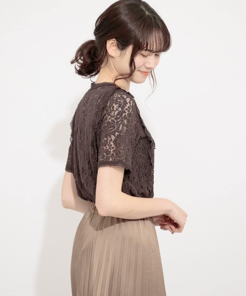 SENSE OF PLACE by URBAN RESEARCH（センスオブプレイスバイアーバンリサーチ）の「【STORY 5月号掲載】ハイネックレーストップ(半袖)（Tシャツ/カットソー・レディース・ピンク/オフホワイト/グリーン/ライトベージュ/ブラウン・FREE）」の19枚目の写真