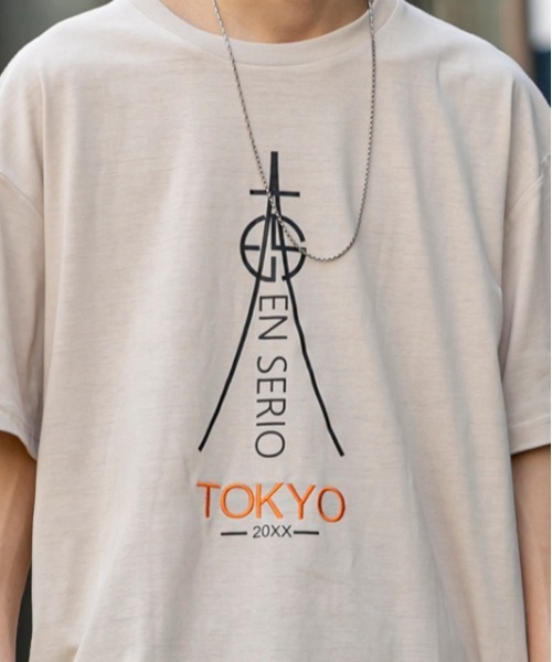 En serio TOKYO（エンソリオトーキョー）の「タワーロゴ ビッグシルエット Tシャツ【TOKYO20XX】（Tシャツ/カットソー・メンズ・ブラック/サンドベージュ/オフホワイト/スモークピンク・L/LL/S/M）」の9枚目の写真