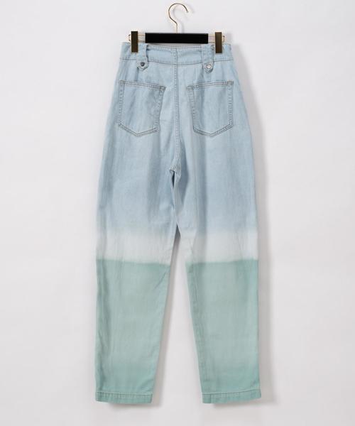 GRACE CONTINENTAL(グレースコンチネンタル)の「テーパードデニムパンツ(デニムパンツ・レディース・ベージュ・36)」の15枚目の写真