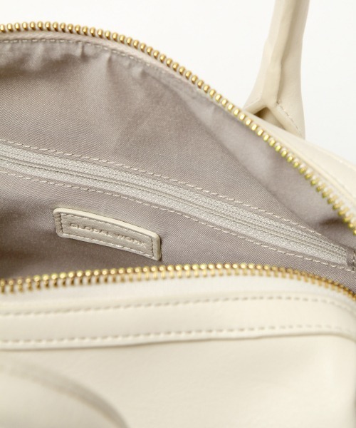 GLOBAL WORK（グローバルワーク）の「ボストンショルダーバッグ/918279（ショルダーバッグ・レディース・アイボリー/ブラック/レッド・ONE SIZE）」の16枚目の写真