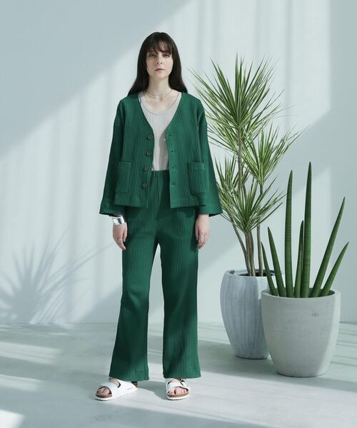 FEELING MADE（フィーリングメイド）の「FEELING MADE ストレッチリブ フレアパンツ（その他パンツ・レディース・ブラック/ケリー/ベージュ・LARGE/SMALL/MEDIUM）」の15枚目の写真