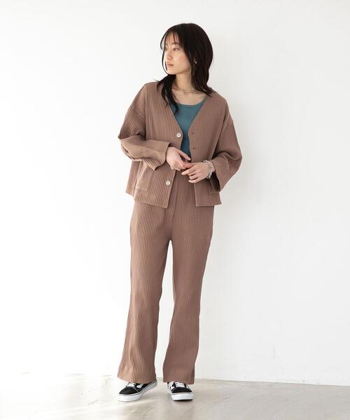 FEELING MADE（フィーリングメイド）の「FEELING MADE ストレッチリブ フレアパンツ（その他パンツ・レディース・ブラック/ケリー/ベージュ・LARGE/SMALL/MEDIUM）」の16枚目の写真