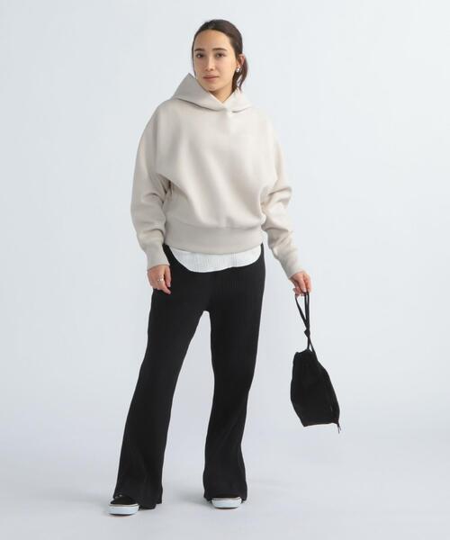 FEELING MADE（フィーリングメイド）の「FEELING MADE ストレッチリブ フレアパンツ（その他パンツ・レディース・ブラック/ケリー/ベージュ・LARGE/SMALL/MEDIUM）」の9枚目の写真