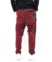 DIESEL ディーゼル ライン パンツ トラックパンツ ジャージdロゴ DIESEL（ディーゼル）の「メンズ トラックパンツ ジャージ ロゴ