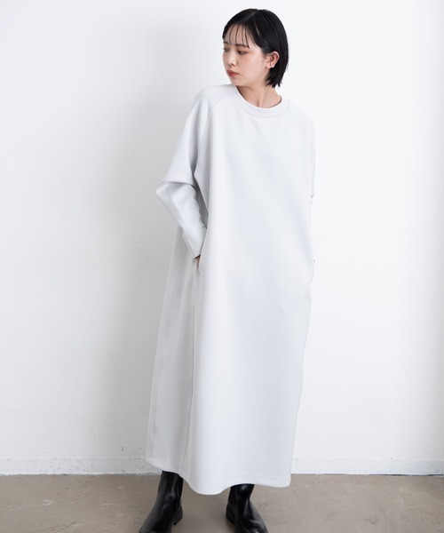 Aunt Marie's（アントマリーズ）の「ボンディングロングワンピース / Aunt Marie’ｓ（ワンピース・レディース・ライトグレー/ライトブルー/ブラック・FREE）」の5枚目の写真