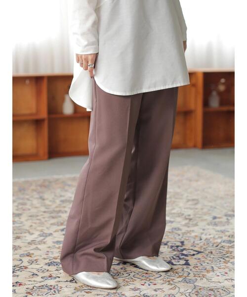 earth music&ecology(アースミュージックアンドエコロジー)の「【WEB限定】センタープレスストレートパンツ *(その他パンツ・レディース・ミント/ライトベージュ/ブルー/レッド系その他/ダークパープル/チョコ・S/M)」の22枚目の写真