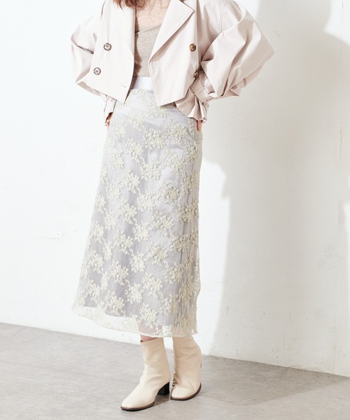 natural couture(ナチュラルクチュール)の「スクエアトゥステッチブーツ(ブーツ・レディース・アイボリー/ベージュ・MEDIUM/LARGE/SMALL)」の7枚目の写真