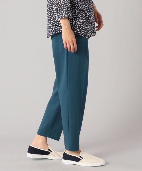 SHIPS（シップス）の「【WEB限定】SHIPS: ≪セットアップ対応≫ DEPEND TRICOT 1タック テーパード イージー パンツ（スラックス・メンズ・ブラック/カーキ/ロイヤルブルー・SMALL/MEDIUM/LARGE/X-LARGE）」の20枚目の写真