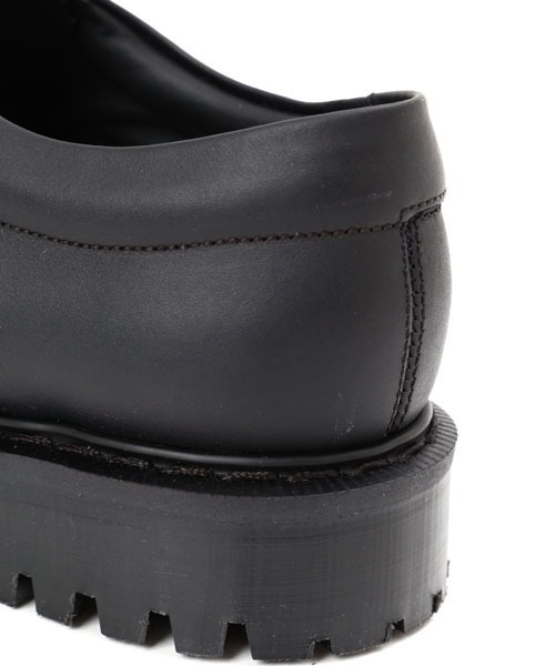 MHL.（エムエイチエル）の「MHL POSTMAN’S SHOE（スニーカー・レディース・ブラック・4/5）」の2枚目の写真