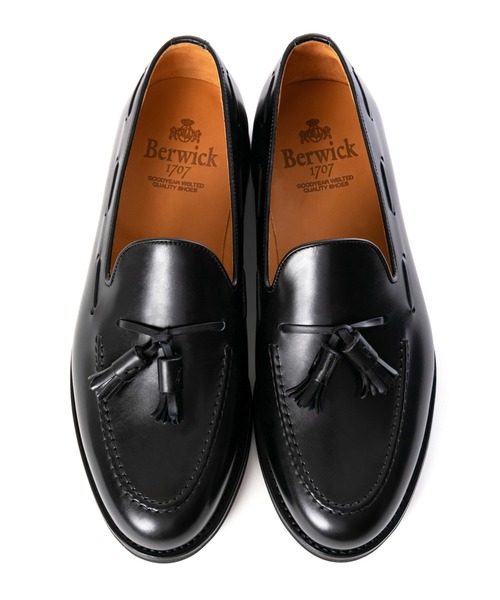 Berwick バーウィック タッセル ローファー 8491 ヴィブラム ソール