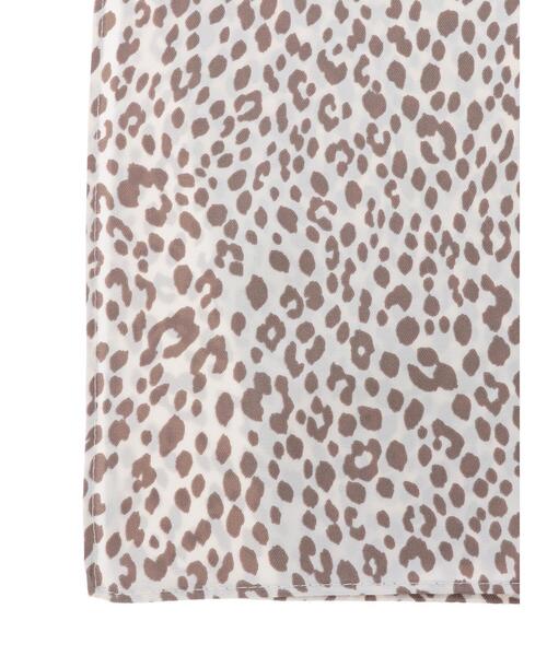 CRAFT STANDARD BOUTIQUE（クラフトスタンダードブティック）の「ヒョウ柄スカーフ　＊（ストール/ショール・レディース・ライトブラウン/ライトカーキ・FREE）」の8枚目の写真