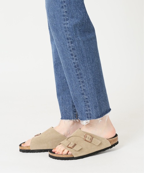 IENA（イエナ）の「【BIRKENSTOCK / ビルケンシュトック】別注 ZURICH TAUPE◆（サンダル・レディース・グレー系その他・40/38/39/35/36/37）」の17枚目の写真