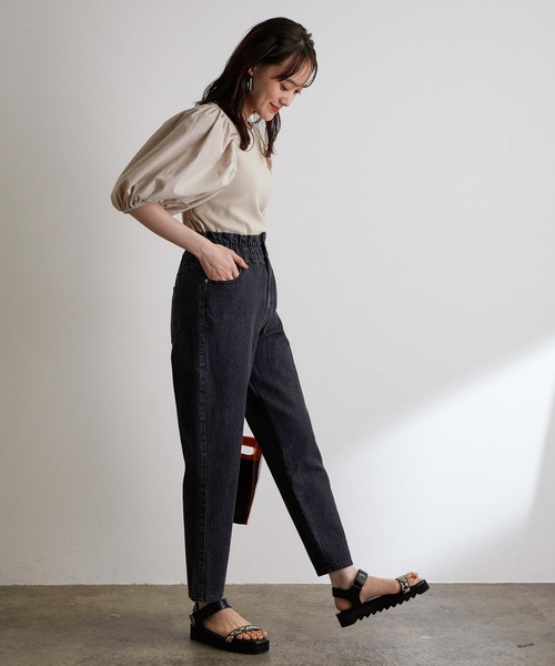 vis-`a-vis（ビサビ）の「【WEB限定】異素材コンビボリューム袖プルオーバー（Tシャツ/カットソー・レディース・ブラック/ホワイト系その他/ベージュ/サックスブルー・FREE）」の15枚目の写真