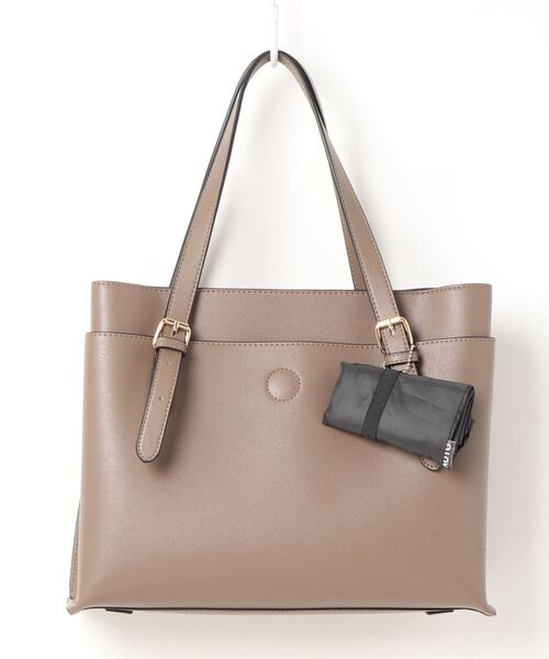 m.f.editorial（エムエフエディトリアル）の「エムエフエディトリアルレディース/m.f.editorial：Women 一枚革風ベルトハンドル トートバッグ A4対応（エコバッグ付）（トートバッグ・レディース・ベージュ/ブラック・FREE）」の19枚目の写真