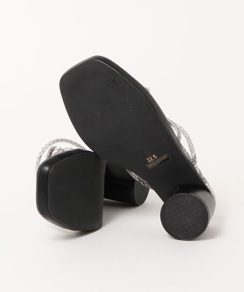 ENVYM（アンビー）の「２Ｗａｙナローサンダル（サンダル・レディース・その他/ブラック・22.5cm/24.5cm/23.5cm）」の11枚目の写真