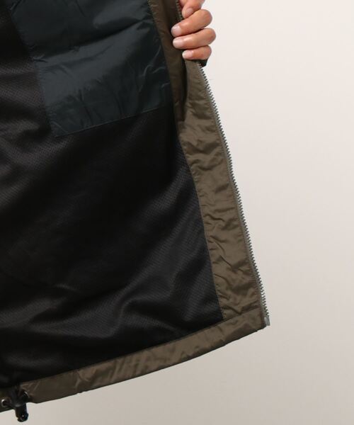 Carhartt（カーハート）の「カーハート ナイロンジャケット（マウンテンパーカー・メンズ・ブラック/カーキ・L/XL/S/M）」の4枚目の写真