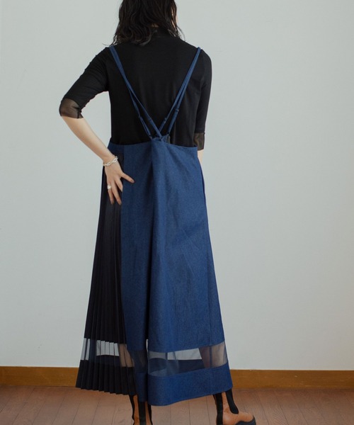 MARECHAL TERRE(マルシャルテル)の「プリーツコンビネーションジャンパースカート(ジャンパースカート・レディース・ブラック/ベージュ/ブラウン/インディゴブルー・MEDIUM)」の6枚目の写真