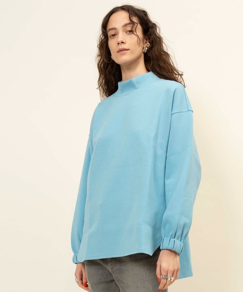 ダンボールハイネックプルオーバー