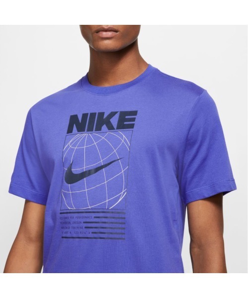 NIKE（ナイキ）の「NIKE/ナイキ DFC グラフィック 6/1 S/S Tシャツ（Tシャツ/カットソー・メンズ・ホワイト/ブルー・S/L/M/XL/2XL）」の5枚目の写真