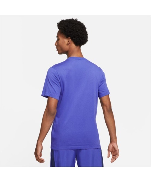 NIKE（ナイキ）の「NIKE/ナイキ DFC グラフィック 6/1 S/S Tシャツ（Tシャツ/カットソー・メンズ・ホワイト/ブルー・S/L/M/XL/2XL）」の4枚目の写真