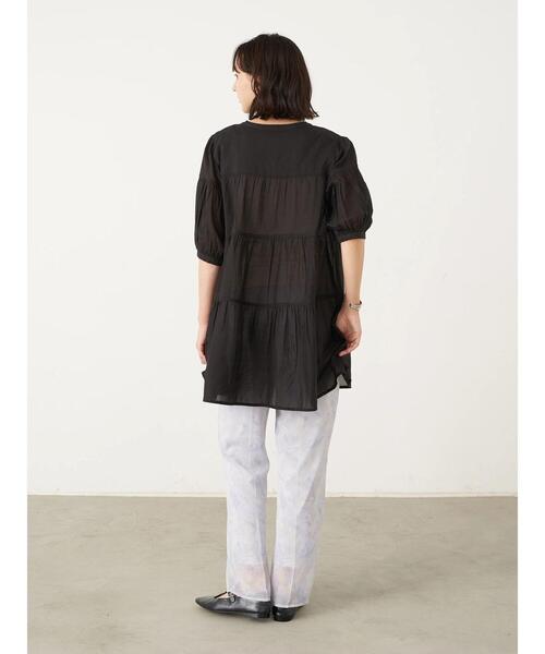 earth music&ecology（アースミュージックアンドエコロジー）の「ティアードチュニック ＊（Tシャツ/カットソー・レディース・サックスブルー/ホワイト系その他2/オフホワイト/ブラック/ピンクベージュ・FREE）」の22枚目の写真