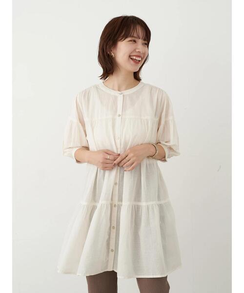 earth music&ecology（アースミュージックアンドエコロジー）の「ティアードチュニック ＊（Tシャツ/カットソー・レディース・サックスブルー/ホワイト系その他2/オフホワイト/ブラック/ピンクベージュ・FREE）」の6枚目の写真