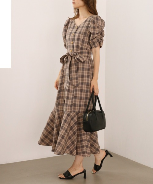 one after another NICE CLAUP(ワンアフターアナザーナイスクラップ)の「袖コンシャスマーメイドワンピース(ワンピース・レディース・ベージュ/アイボリー/ブラウン系その他/オレンジ系その他/ベージュ系その他・FREE)」の4枚目の写真