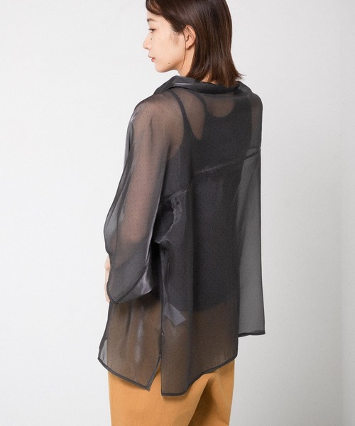 KBF（ケイビーエフ）の「ドットシースルーシャツ（シャツ/ブラウス・レディース・チャコールグレー/ベージュ/アイボリー・ONE）」の9枚目の写真