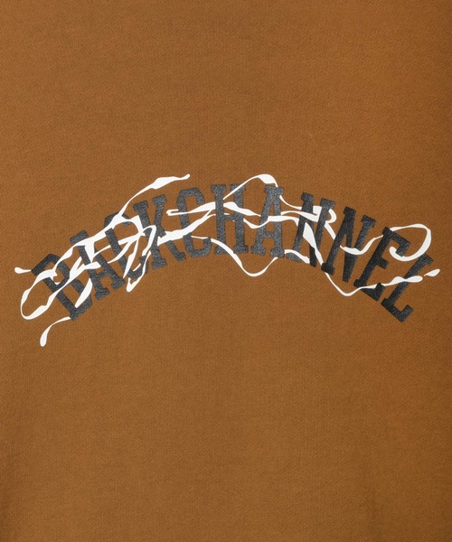 Back Channel（バックチャンネル）の「SMOKE COLLEGE LOGO PULLOVER PARKA（パーカー・メンズ・ブラック/ミックスグレー/ベージュ系その他・MEDIUM/LARGE/X-LARGE/XX-LARGE）」の8枚目の写真