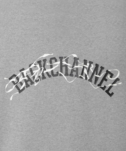 Back Channel（バックチャンネル）の「SMOKE COLLEGE LOGO PULLOVER PARKA（パーカー・メンズ・ブラック/ミックスグレー/ベージュ系その他・MEDIUM/LARGE/X-LARGE/XX-LARGE）」の10枚目の写真