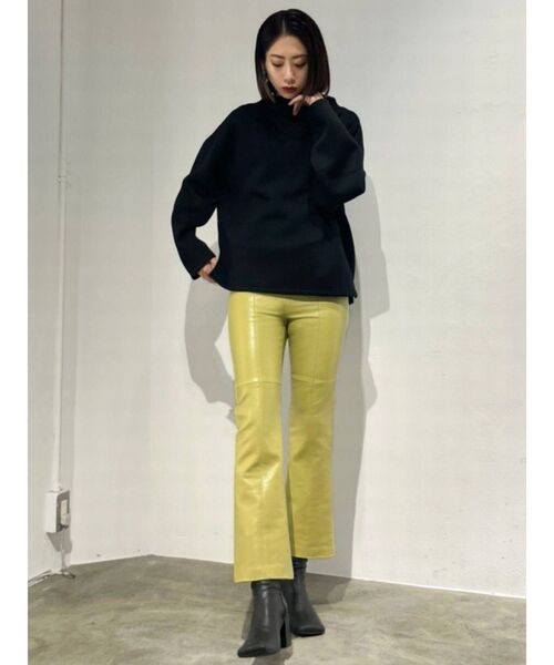 EMODA（エモダ）の「ボンディングボトルプルオーバー（Tシャツ/カットソー・レディース・ブラック/ブラウン/アイボリー・FREE）」の15枚目の写真