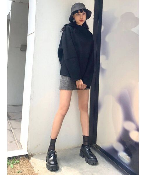 EMODA（エモダ）の「ボンディングボトルプルオーバー（Tシャツ/カットソー・レディース・ブラック/ブラウン/アイボリー・FREE）」の17枚目の写真