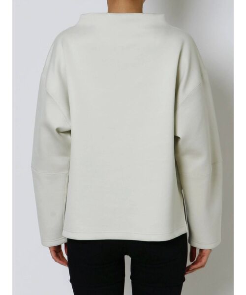 EMODA（エモダ）の「ボンディングボトルプルオーバー（Tシャツ/カットソー・レディース・ブラック/ブラウン/アイボリー・FREE）」の20枚目の写真