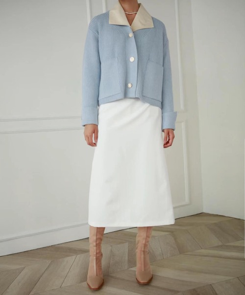 Leja（レジャ）の「【LEJA】ビジューボタンリブニットショートカーディガン（ニット/セーター・レディース・イエロー/ブルー/キャメル・FREE）」の7枚目の写真