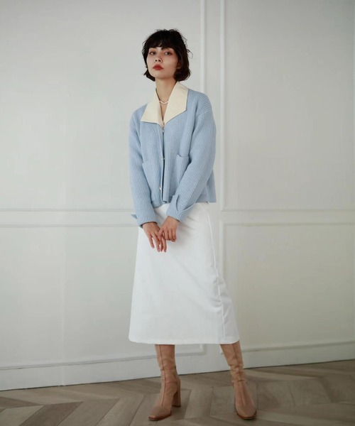 Leja（レジャ）の「【LEJA】ビジューボタンリブニットショートカーディガン（ニット/セーター・レディース・イエロー/ブルー/キャメル・FREE）」の6枚目の写真