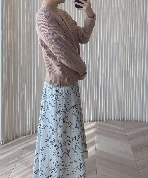 Leja（レジャ）の「【LEJA】ビジューボタンリブニットショートカーディガン（ニット/セーター・レディース・イエロー/ブルー/キャメル・FREE）」の16枚目の写真