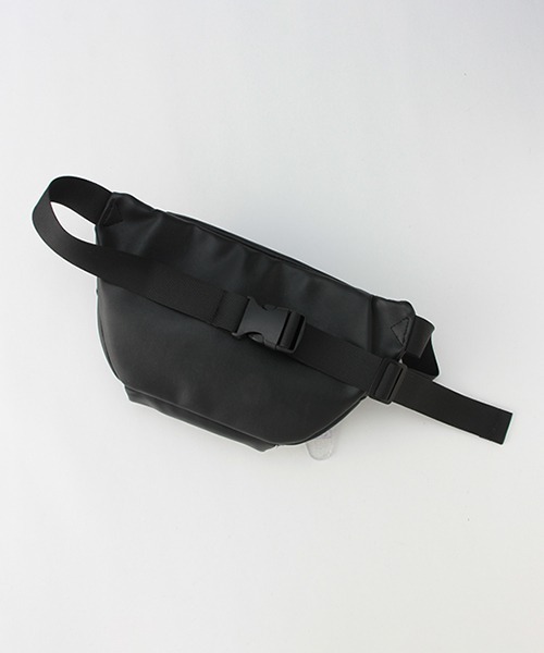LOVETOXIC(ラブトキシック)の「合皮ウエストBAG(ボディバッグ/ウエストポーチ・キッズ・ベージュ/ラベンダー/ブラック・FREE)」の6枚目の写真