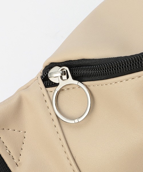 LOVETOXIC(ラブトキシック)の「合皮ウエストBAG(ボディバッグ/ウエストポーチ・キッズ・ベージュ/ラベンダー/ブラック・FREE)」の8枚目の写真