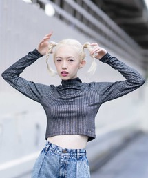 GLITTER HIGH NECK TOP