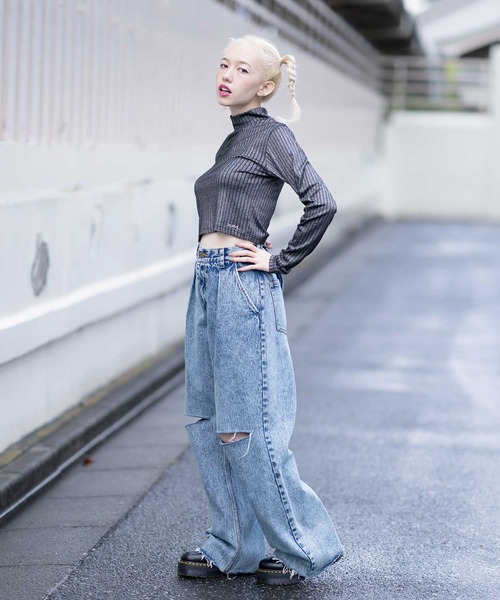 X-girl(エックスガール)の「GLITTER HIGH NECK TOP(Tシャツ/カットソー・レディース・ホワイト/ブラック/ライトパープル・S/M)」の16枚目の写真