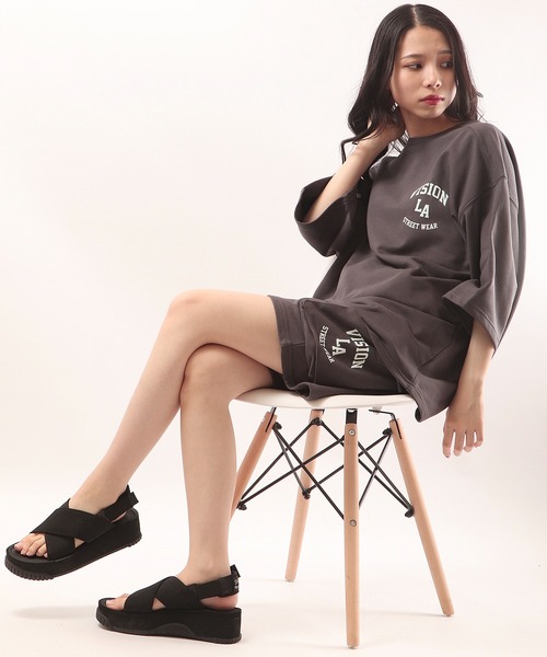 VISION STREET WEAR(ヴィジョンストリートウェア)の「VISION STREET WEAR 発泡ロゴ裏毛カーゴスウェットショーツ(カーゴパンツ・メンズ・チャコールグレー/ネイビー/グリーン/キナリ・LL/M/L)」の12枚目の写真