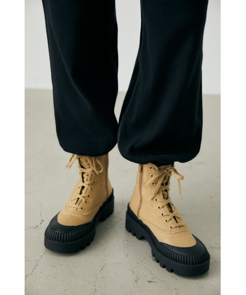 MOUSSY（マウジー）の「RUGGED SOLE CANVAS DECK　HI（スニーカー・レディース・ブラック/ベージュ・SMALL/MEDIUM/LARGE）」の11枚目の写真