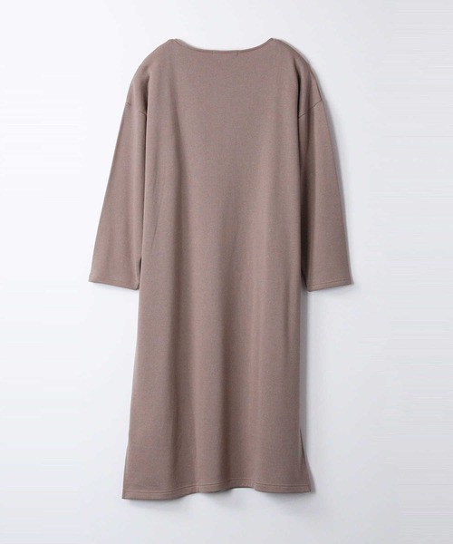 HONEYSUCKLE ROSE（ハニーサックルローズ）の「【HONEYSUCKLE ROSE】ヘンリーネックワンピース（ワンピース・レディース・オリーブ/ベージュ/ダークグレー・M/L）」の19枚目の写真