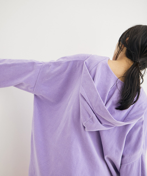 SALON adam et rope'(サロン アダム エ ロペ)の「【極上の肌ざわり】メキシカンパーカー -CreamyCotton /クリーミーコットン-(パーカー・レディース・パープル/グレー/イエロー・FREE)」の7枚目の写真