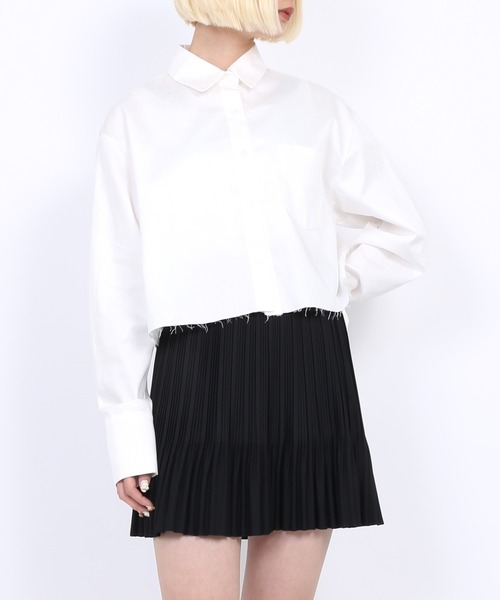PUNYUS（プニュズ）の「クリスタルプリーツフレアミニスカート（スカート・レディース・ブラック/ピンク/ホワイト・4/3/2/1）」の15枚目の写真